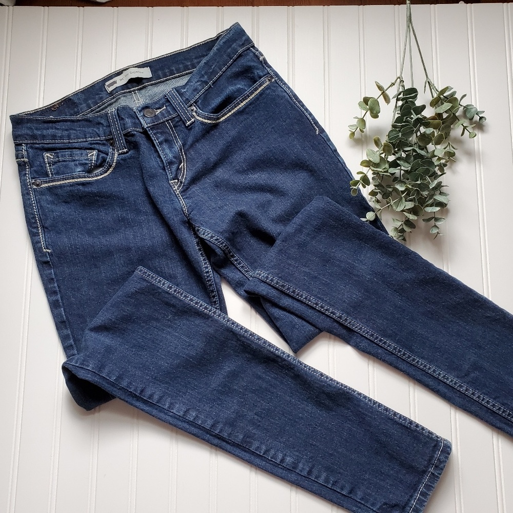 Levi's - Picture 4 of 4